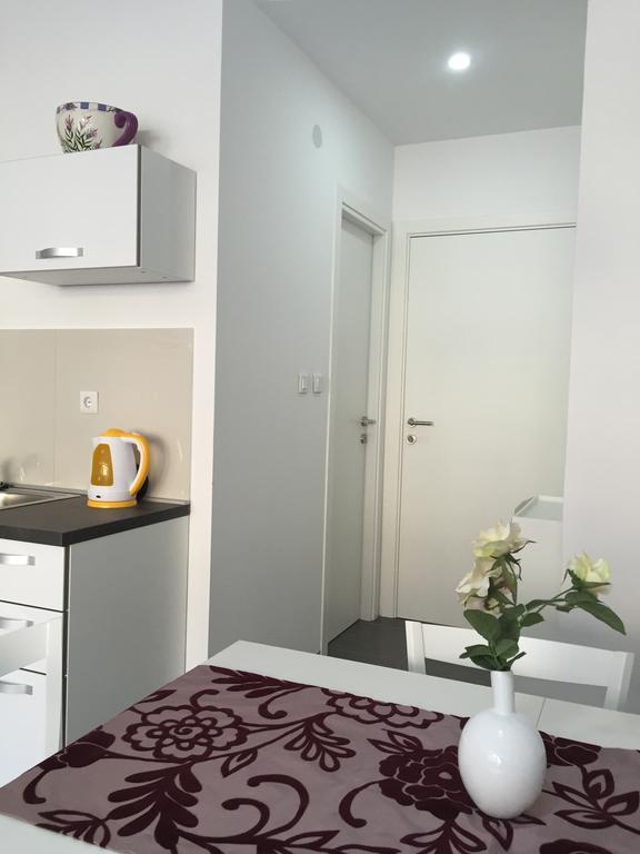 Arenacentar Apartments Pula Luaran gambar